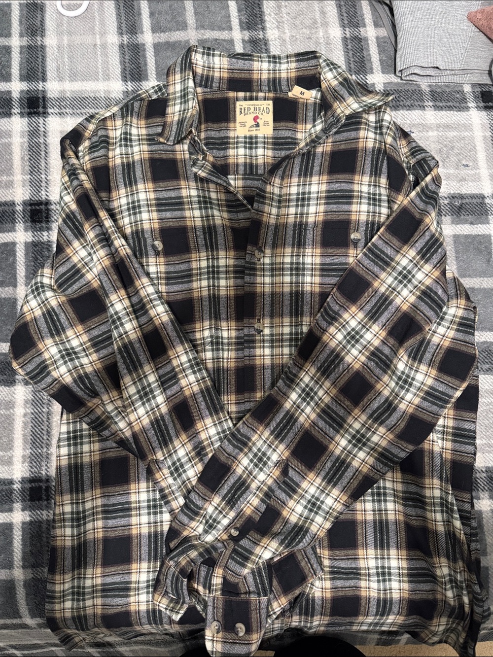RedHead Men's Black, Tan & Cream Plaid Button-Down Shirt